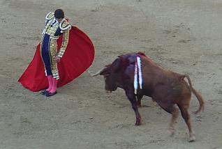Pase cambiao por la espalda de Castella en las Ventas el 3 de octubre de 2.009